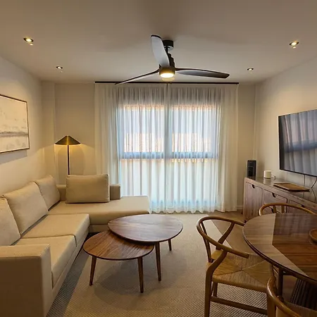 New Spacious 2br - Canteras - Side Sea View - 2 Bathrooms - Ac - Parking