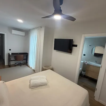 New Spacious 2br - Canteras - Side Sea View - 2 Bathrooms - Ac - Parking *